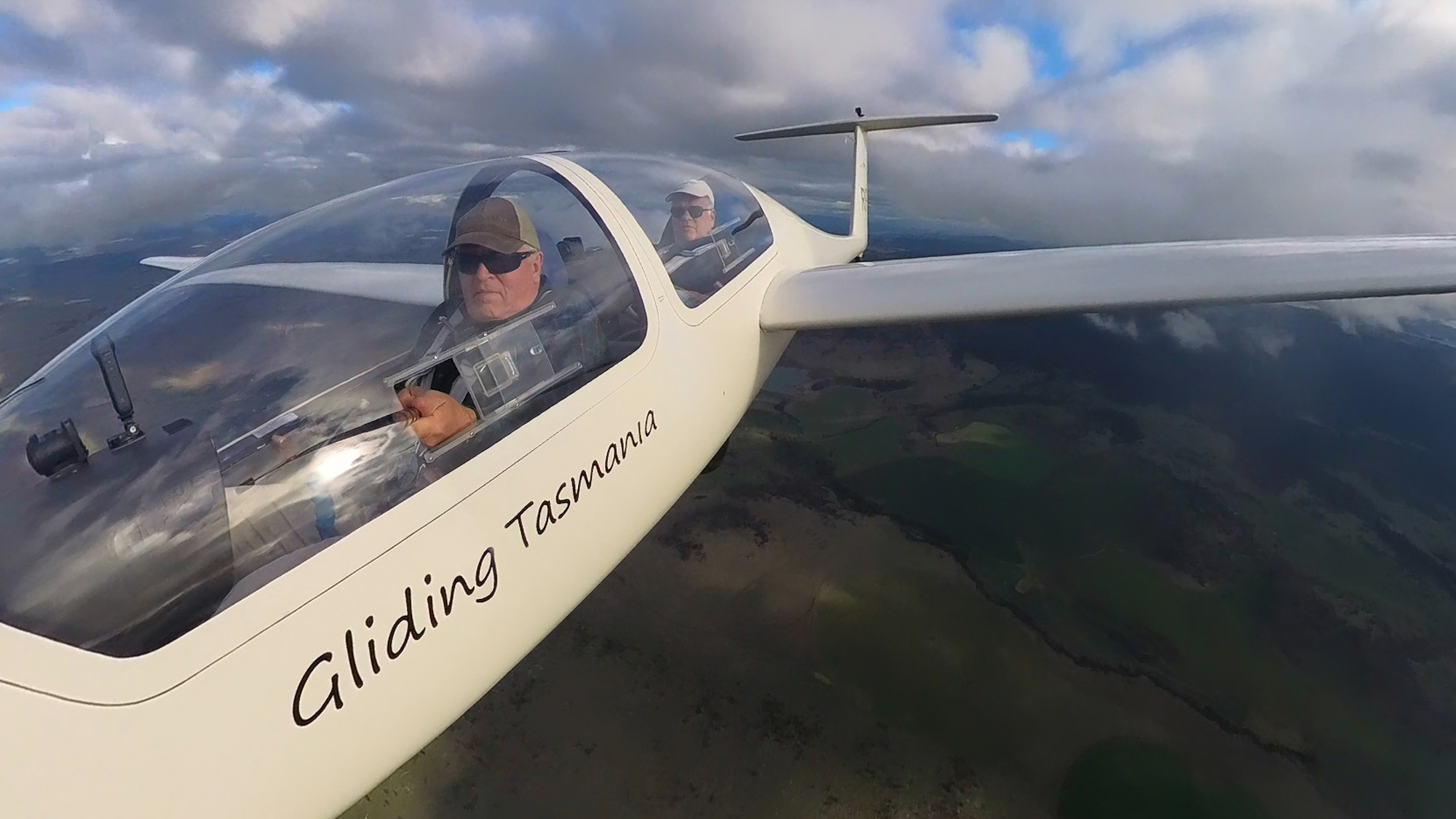 Gliding Tasmania — photograph 34